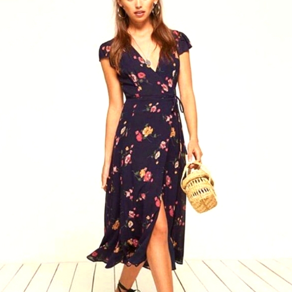 Reformation Dresses & Skirts - Reformation Navy Floral Midi Dress